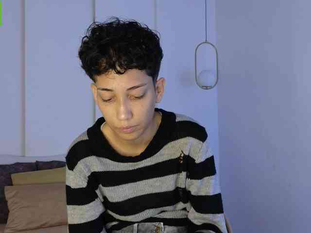 Kity-hot webcam