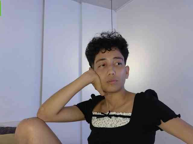 Kity-hot webcam