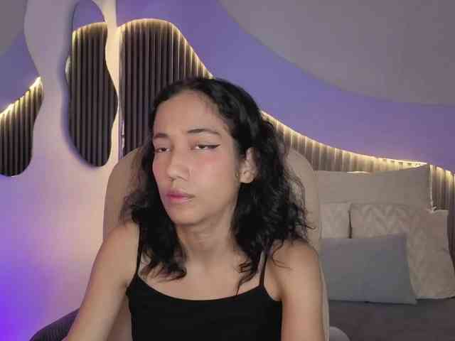 Kity-hot webcam