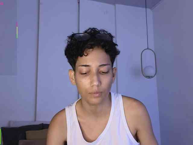 Kity-hot webcam