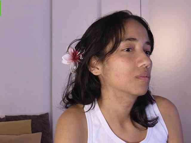Kity-hot webcam