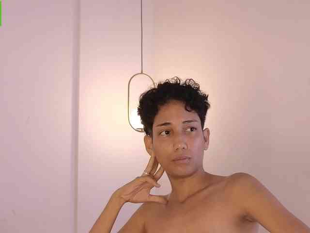 Kity-hot webcam