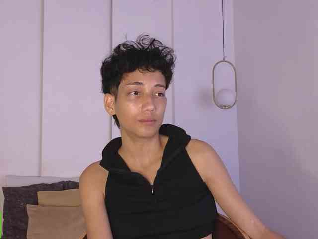 Kity-hot webcam