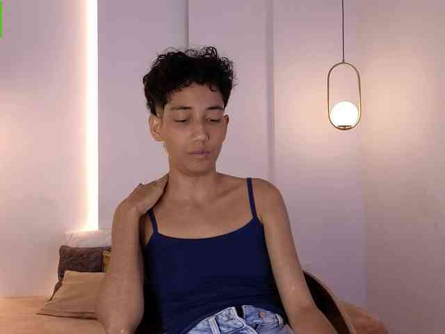 Kity-hot webcam