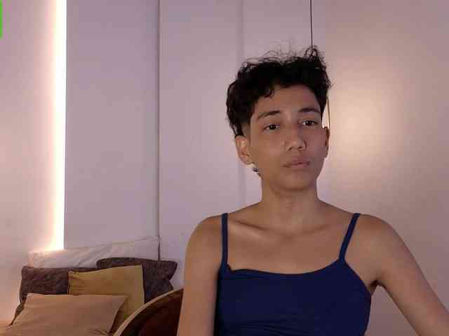 Kity-hot webcam