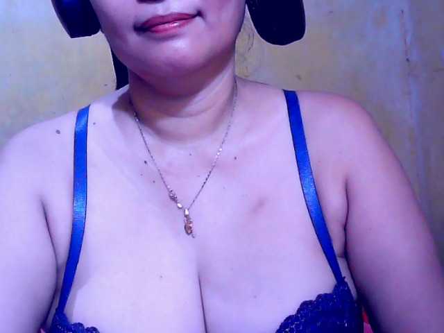 SweetMonlight webcam bongacams model stream image