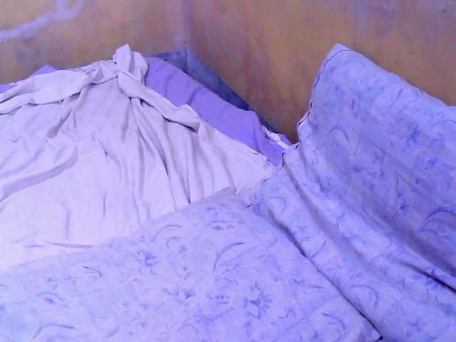 Carmela4u live webcam show