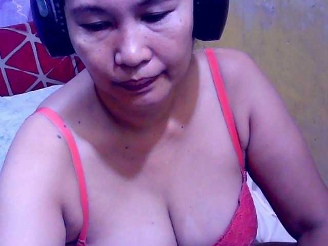 Carmela4u live webcam show
