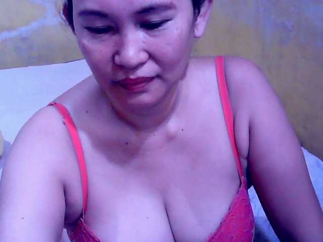 Carmela4u live webcam show