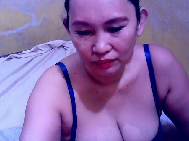 Carmela4u live webcam show