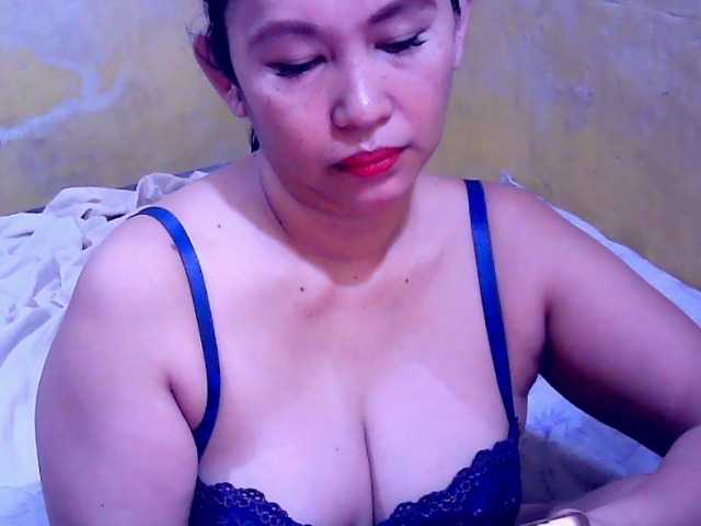 Carmela4u live webcam show