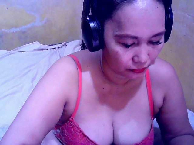 Carmela4u live webcam show
