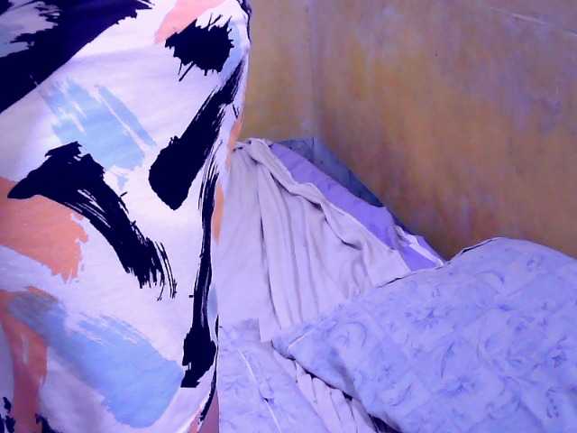 Carmela4u live webcam show