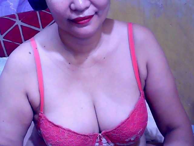 Carmela4u live webcam show