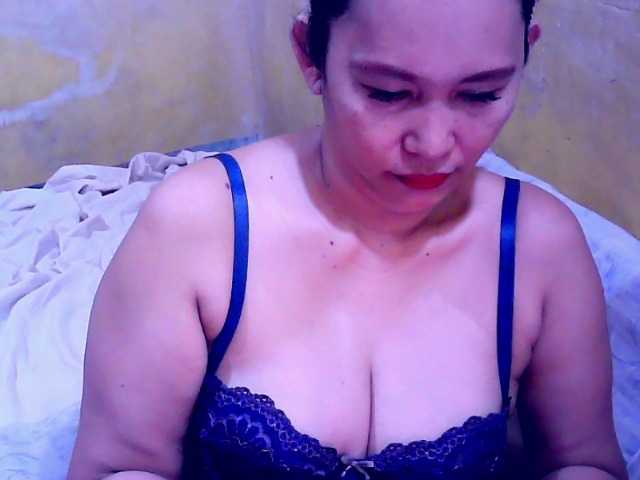 Carmela4u live webcam show