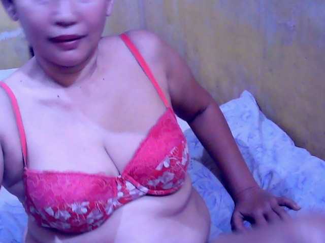 Carmela4u live webcam show