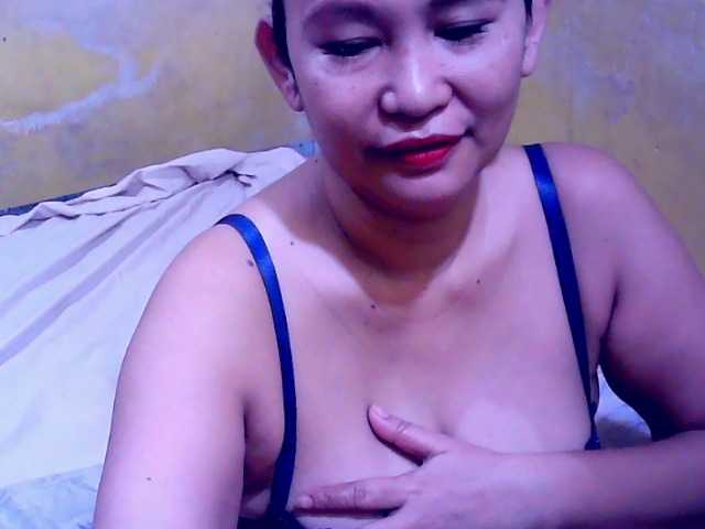 Carmela4u live webcam show