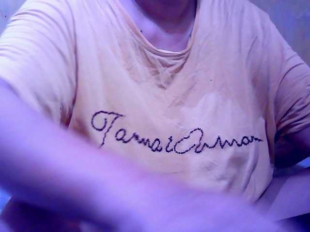 Carmela4u live cam on BongaCams