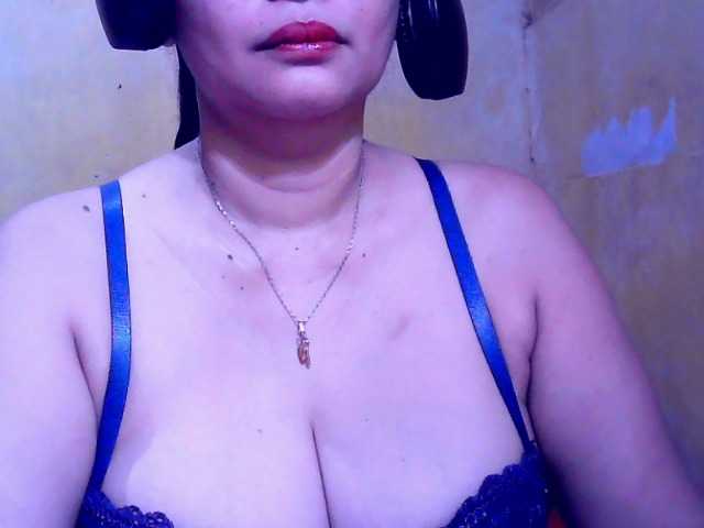 Sweetmonlight on Bongacams