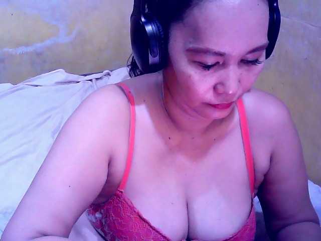Carmela4u live webcam show