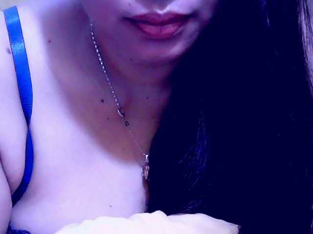 SweetMonlight webcam bongacams model stream image