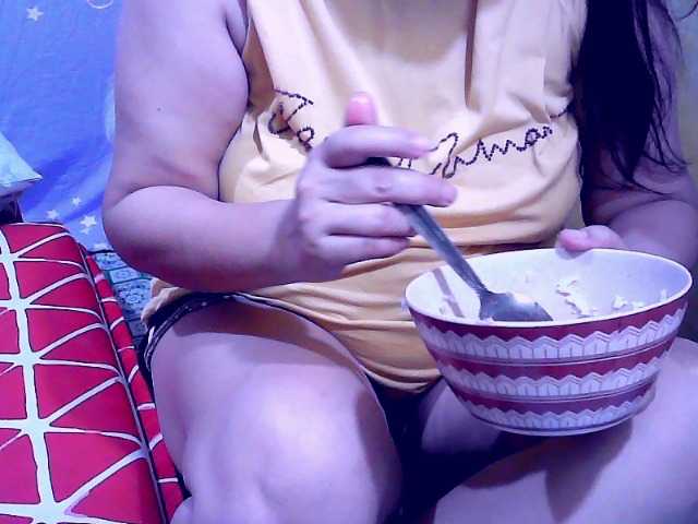 Carmela4u live cam on BongaCams