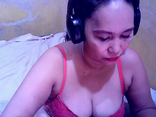 Carmela4u live webcam show