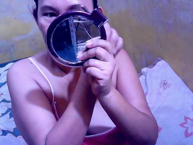 Carmela4u live cam on BongaCams