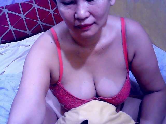 Carmela4u live webcam show