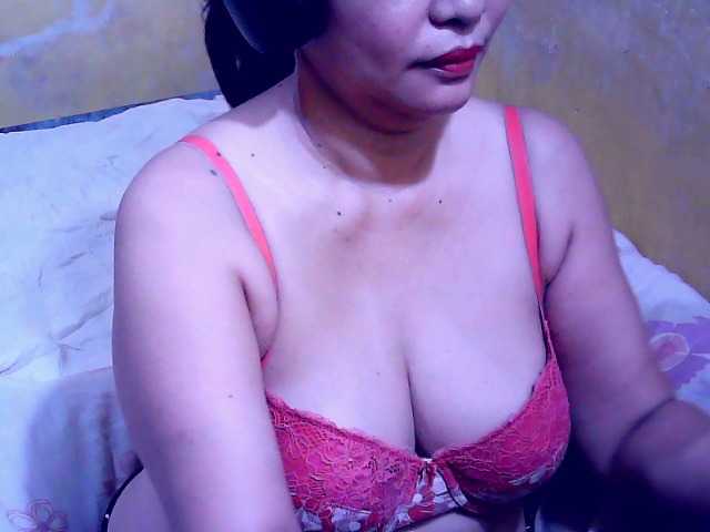 Sex chat gratuit in direct cu Carmela4u pe BongaCams