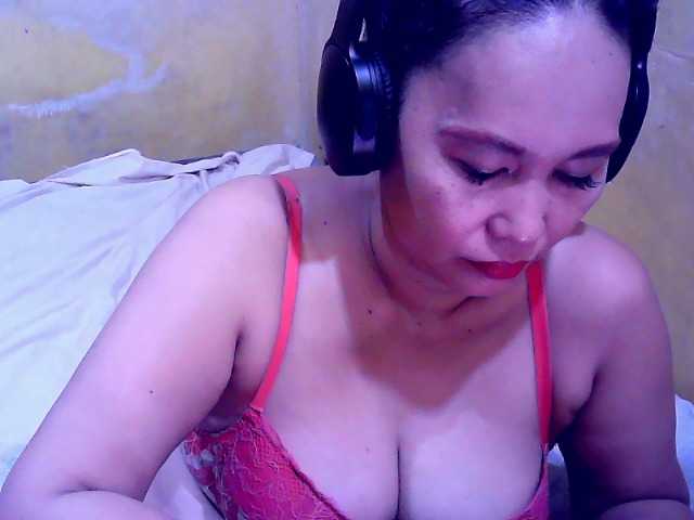 Carmela4u live webcam show