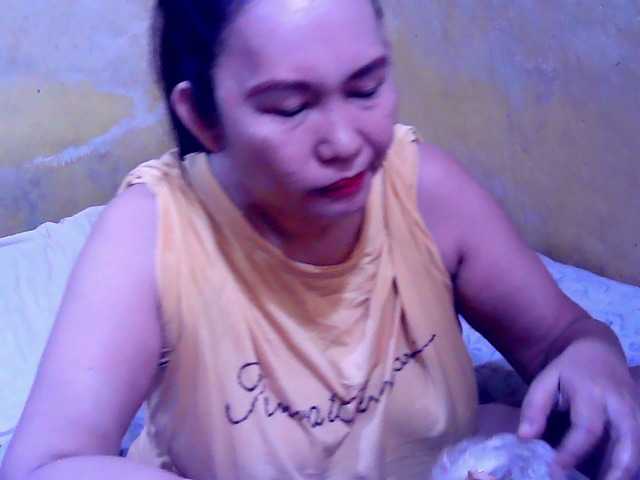 Carmela4u live cam on BongaCams