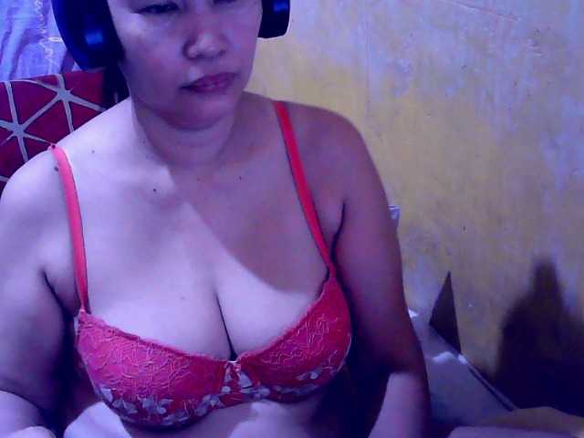Carmela4u live webcam show