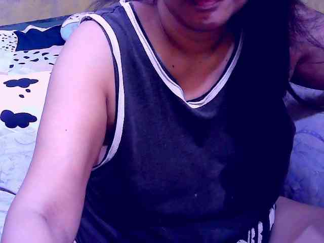SweetMonlight webcam