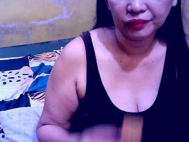 SweetMonlight webcam