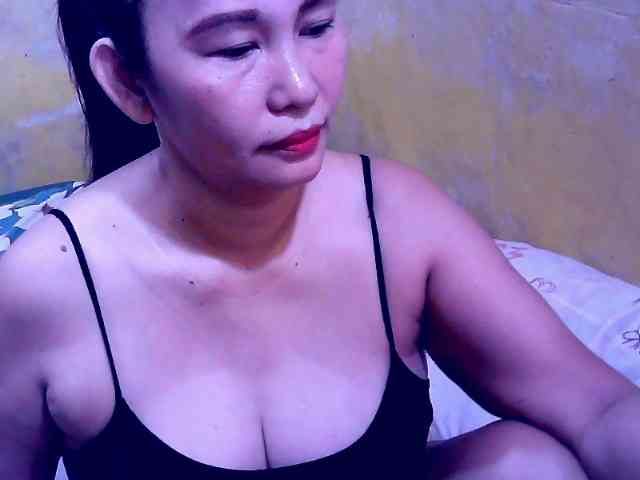 SweetMonlight webcam