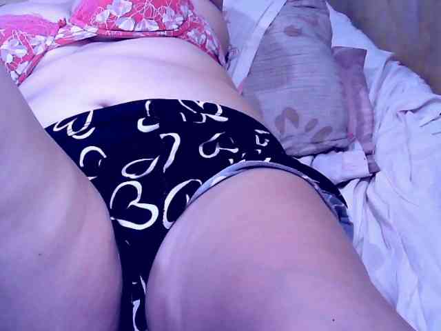SweetMonlight webcam