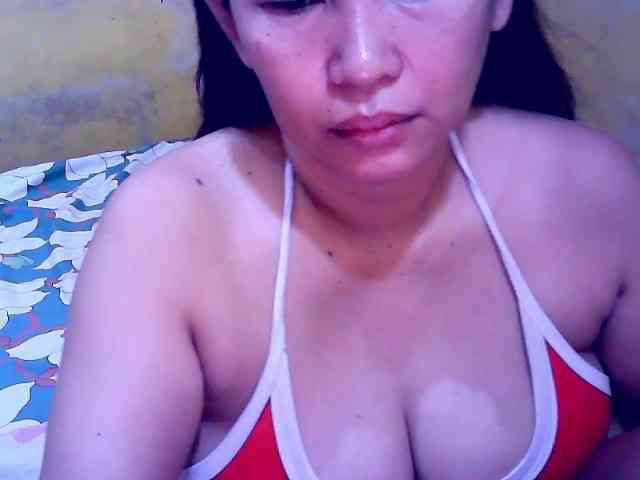 SweetMonlight webcam