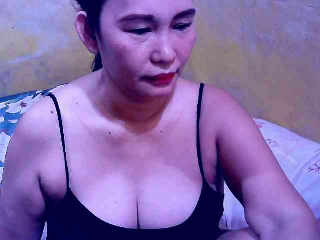 SweetMonlight webcam