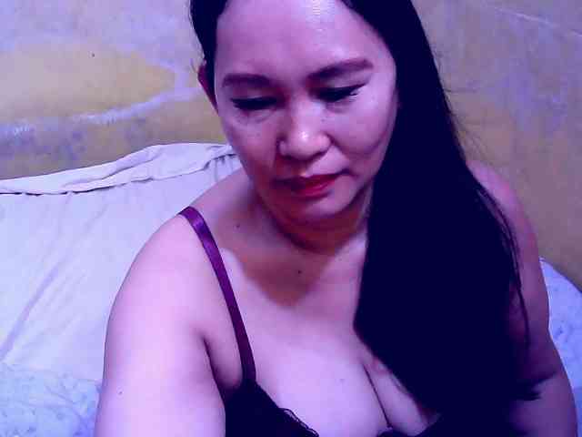 SweetMonlight webcam