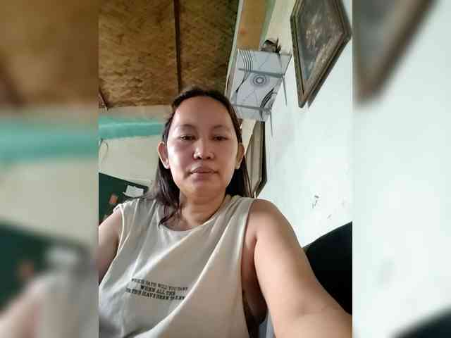 SweetMonlight webcam