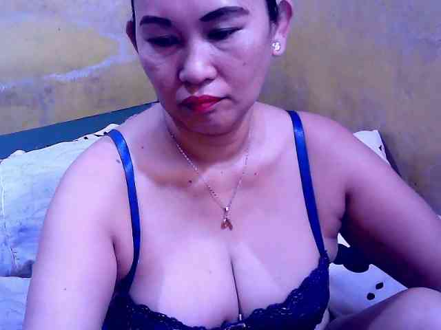 SweetMonlight webcam