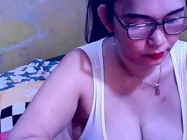 SweetMonlight webcam