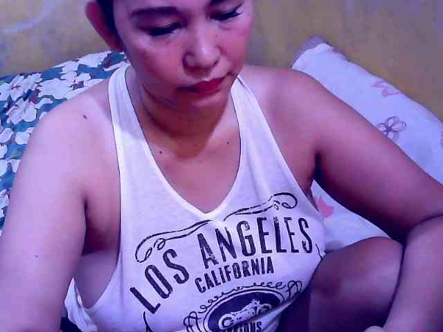 SweetMonlight webcam
