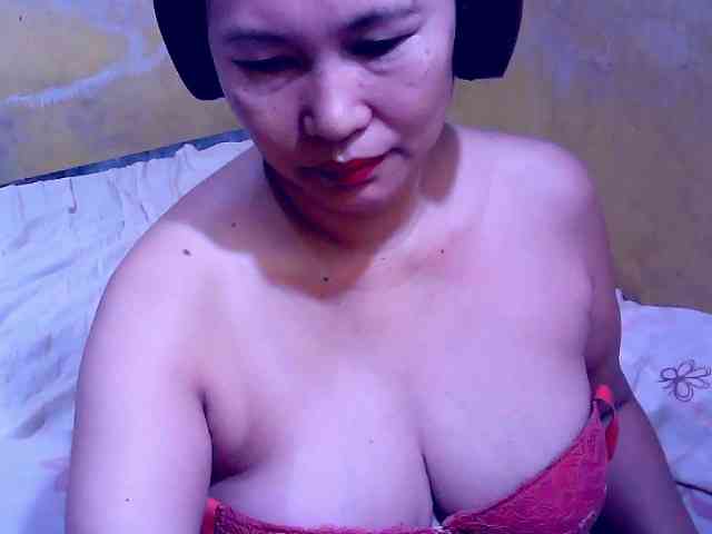 SweetMonlight webcam