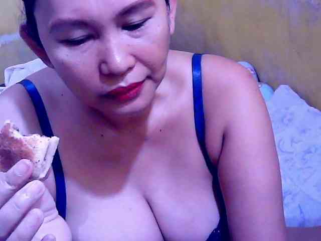 SweetMonlight webcam