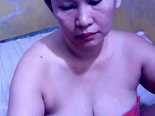 SweetMonlight webcam