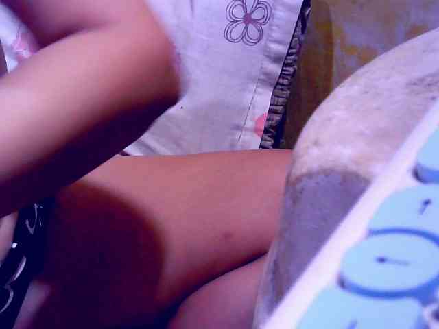 SweetMonlight webcam
