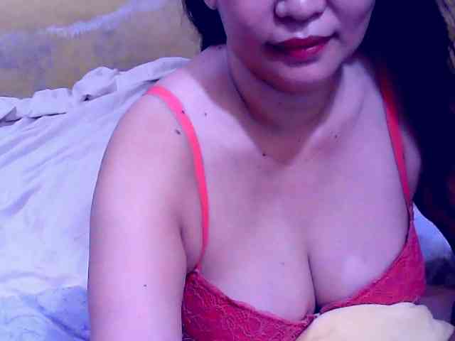 SweetMonlight webcam