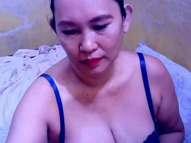 SweetMonlight webcam